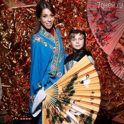 Юлия Барановская и Елена Кулецкая отпраздновали Китайский Новый год