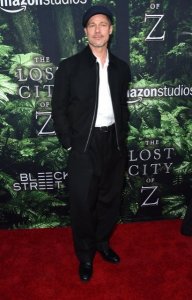 Брэд Питт появился на премьере фильма "Затерянный город Z"