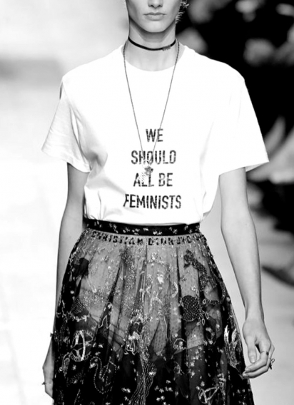 Самая модная футболка в мире: We Should All Be Feminists