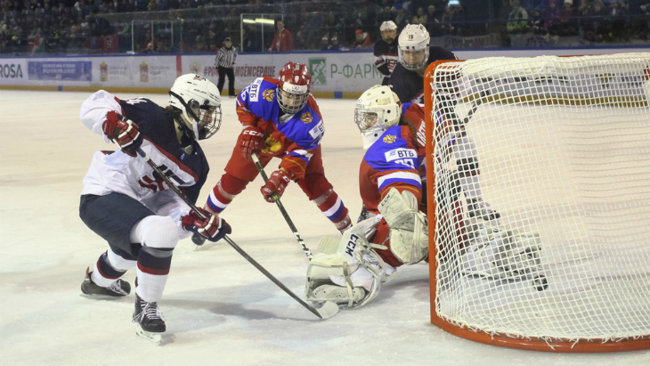 Российские хоккеистки уступили США в матче МЧМ-2018