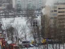 В Петербурге женщина с ребенком на руках выпрыгнула из окна 8-го этажа, спасаясь от пожара