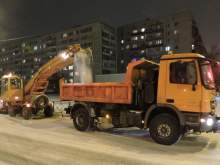 В Москве обстреляли уборочную технику во время работы