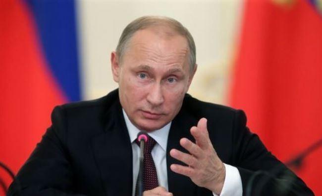 Путин призывает не опасаться рассказывать о танкере с российским сжиженным газом