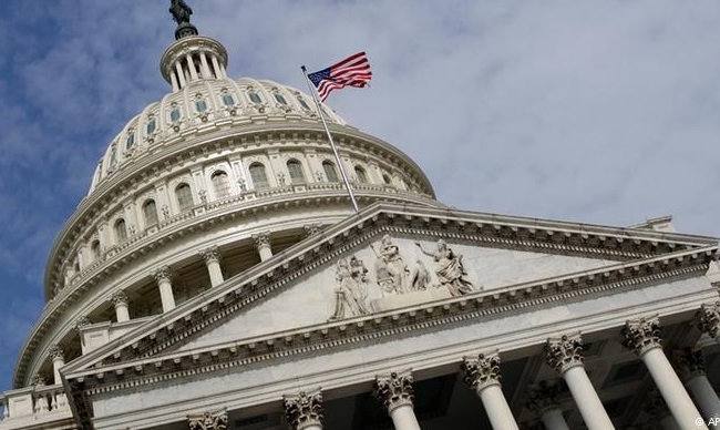 Сенат США поддержал компромиссный вариант переходного бюджета