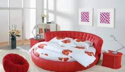 Использование круглой кровати в интерьере спальни