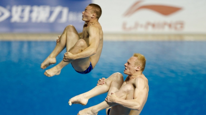 Кузнецов и Захаров стали вторыми в прыжках с трамплина на этапе Мировой серии