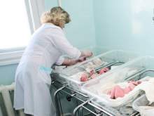 СМИ: медсестра в Новосибирске швырнула новорожденного отказника