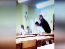 В Мурманске учитель напал на ученика, пришедшего в школу с ножом