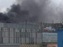 Из-за пожара на алмазной фабрике в Якутии эвакуированы более 500 человек