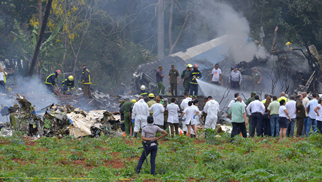 В Сети появились первые кадры с места крушения Boeing 737 на Кубе, есть выжившие