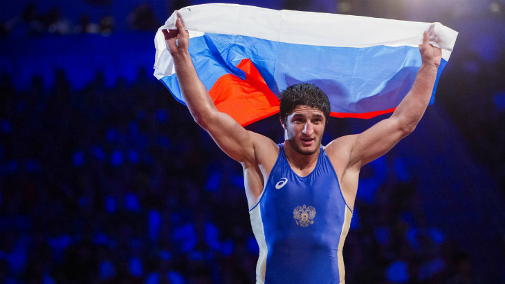 Садулаев — трехкратный чемпион Европы по вольной борьбе
