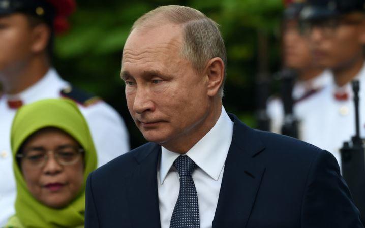 В Кремле рассказали, почему Путин прибыл в Сингапур с задержкой