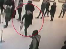 Опубликовано видео похищения картины Куинджи из Третьяковки