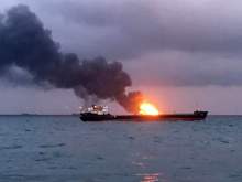 Эксперт назвал предположительную причину пожара в Керченском проливе