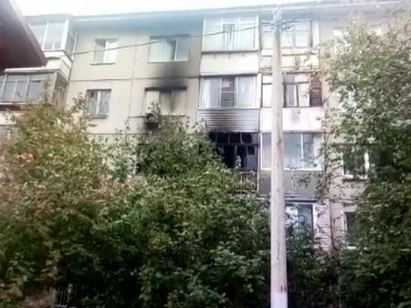 Новости дня: 8 человек погибли на пожаре в Красноярске, в том числе прокурор с семьей