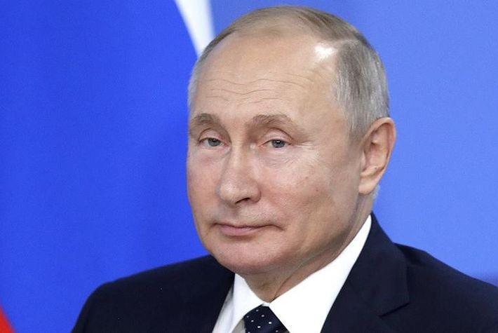 Путин предложил три кандидатуры на должность главы Крыма