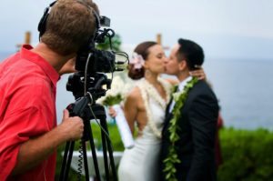 Как выбрать лучшего фотографа на свадьбу?