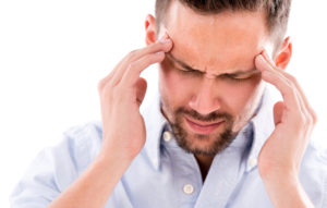 Чем отличается обычная головная боль от мигрени