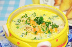 Сырный суп (с шампиньонами и брокколи)