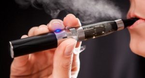 Пассивное курение электронных сигарет тоже смертельно опасно – ученые
