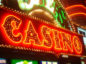 Игровой зал казино Вулкан