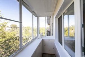 Теплое остекление балкона или лоджии пластиковыми рамами - как выполняется
