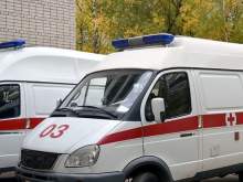 Прохожие засняли на видео, как пациента выбросили из больницы в Ростове-на-Дону