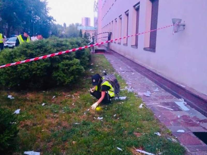 Новости дня: Обстрел из гранатомета здания телеканала "112 Украина" попал на видео
