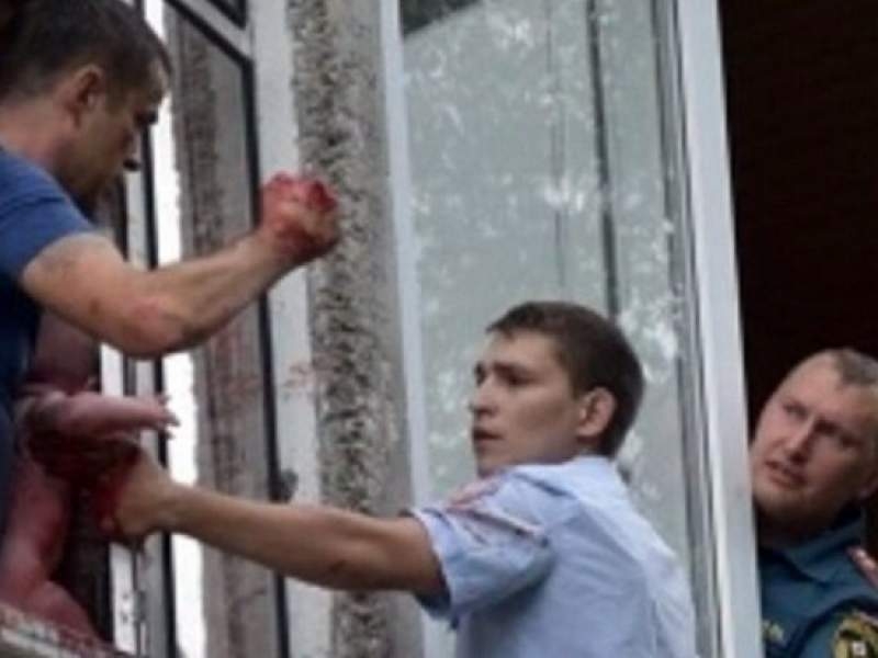 Новости дня: Житель Саранска пытался выбросить ребенка из окна