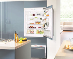 Как выбрать встраиваемый холодильник