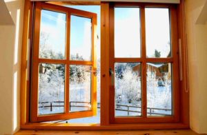 Преимущества установки деревянных окон
