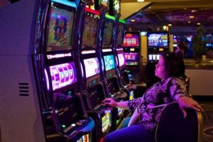 Советы опытных игроков в автоматы на деньги в казино Плей Фортуна