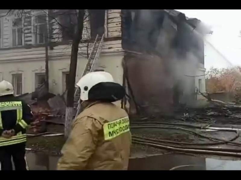 Новости дня: Пятеро детей заживо сгорели в Ярославской области от рук поджигателя