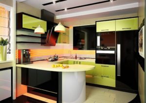 Экономия пространства кухни с помощью мебели