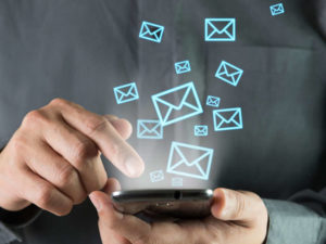 Кому могут понадобиться услуги SMS рассылки?