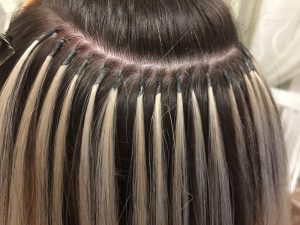 Как проводится капсульное наращивание волос