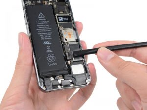 Замена батареи iPhone в сервисе Pedant