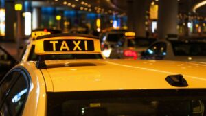 Заказываем такси в Крыму онлайн