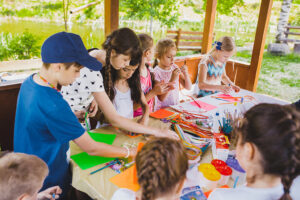 Детские лагеря: куда отправить ребенка на лето