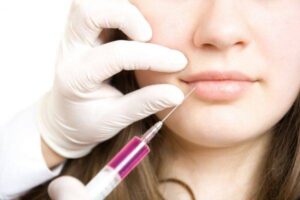 Что из себя представляет процедура биоревитализации губ