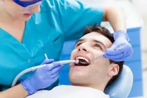 Почему стоит регулярно посещать стоматолога?