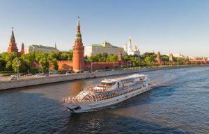 Прогулки на теплоходе по Москве-реке: чем запомнится прогулся