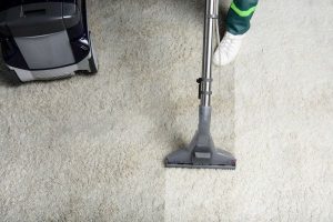 Чистота и свежесть: Преимущества профессиональной уборки, химчистки мебели и ковров