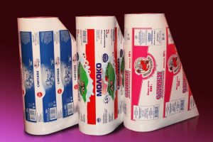Особенности и преимущества пленки для молока