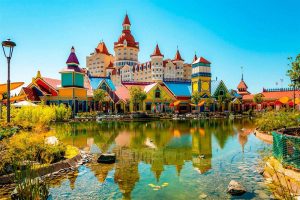 Сочи - жемчужина Черноморского побережья: зачем стоит посетить этот курорт?