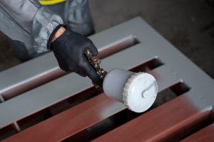Преимущества и особенности применения масла OSMO для внутренних отделочных работ и деревянных поверхностей